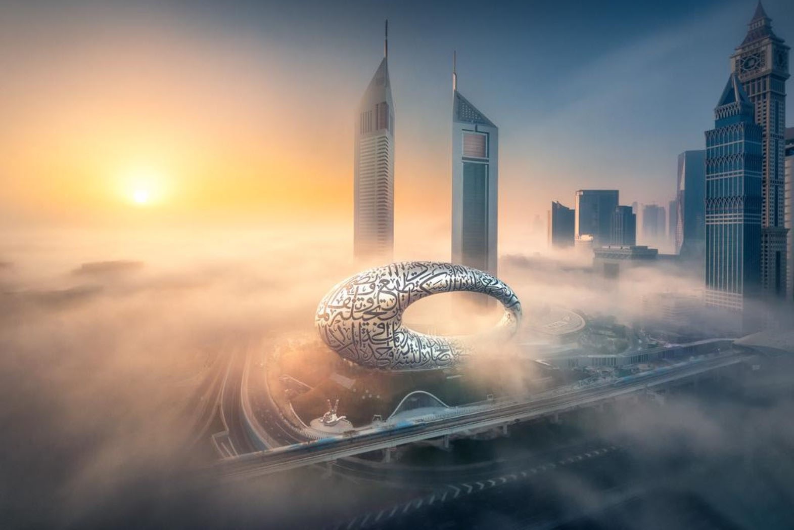 Dubai-Museum-of-the-Future-1